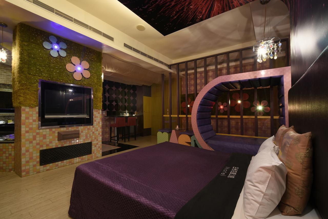 Sun Garden Motel Kaohsiung Exteriör bild